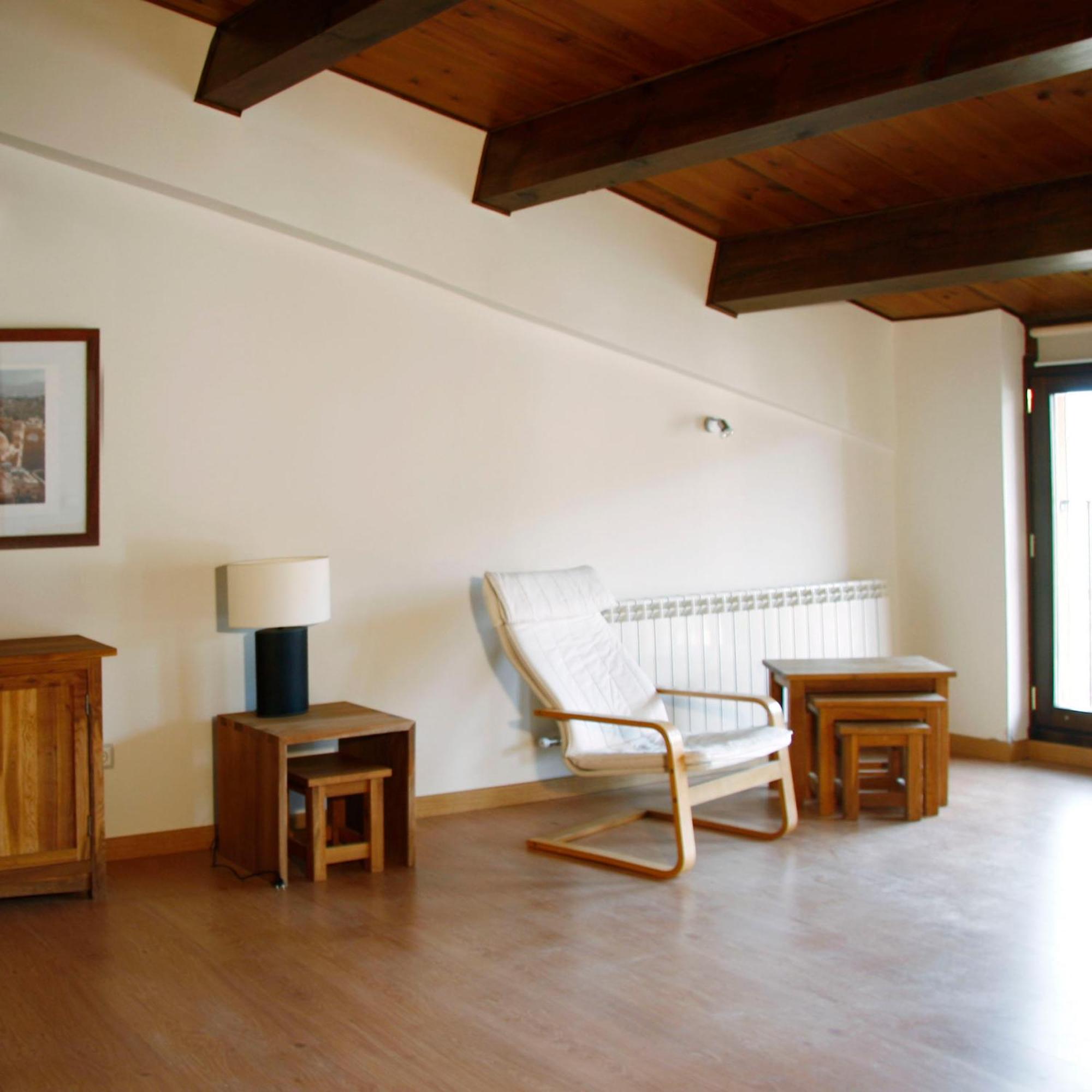 Apartamentos Angelus Plaza Mayor De Graus Luaran gambar